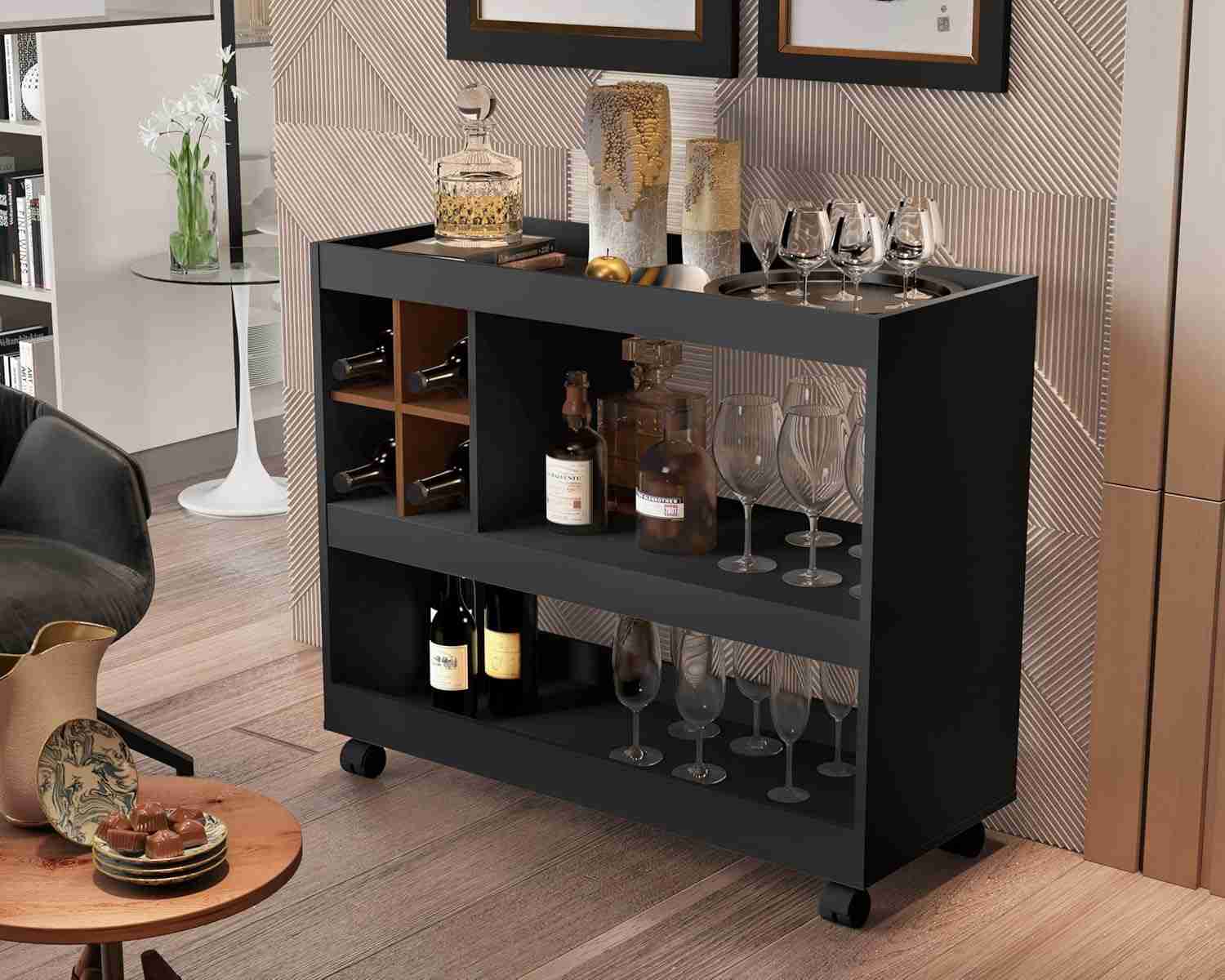 sala-integrada-com-para-preto-bar-aparador-a-design-moderno-rodizios-buffet-adega-e-a