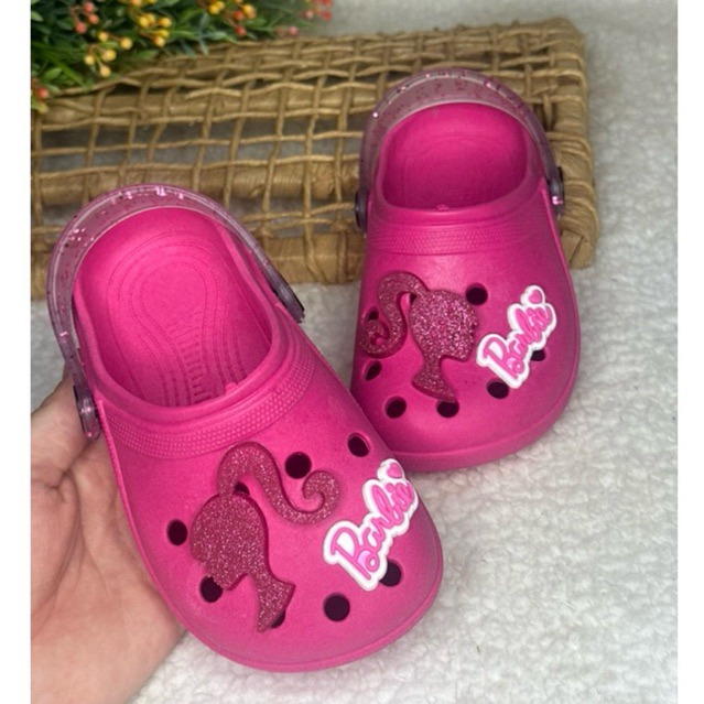 Sandália Barbie Babuche Rosa: Conforto e Estilo para Meninas
