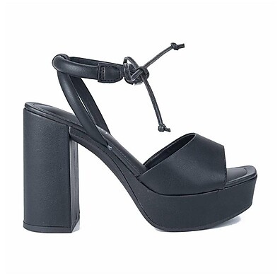sandalia-dakota-plataforma-elegancia-e-conforto-em-cada-passo