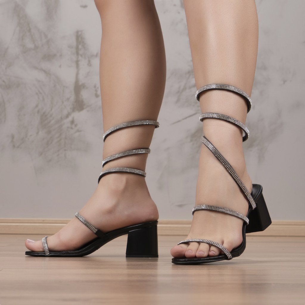Sandália Domidona: Elegância e Conforto!