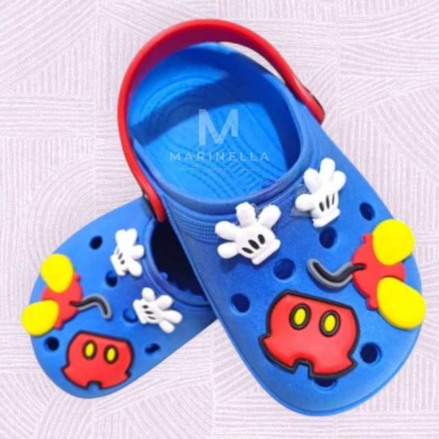 Sandália Infantil Mickey Babuche: Conforto e Estilo para Seu Bebê
