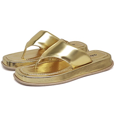 Sandália Plataforma Dourada: Estilo e Conforto!