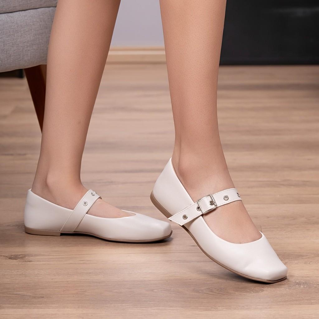 Sapatilha Feminina: Estilo e Conforto!