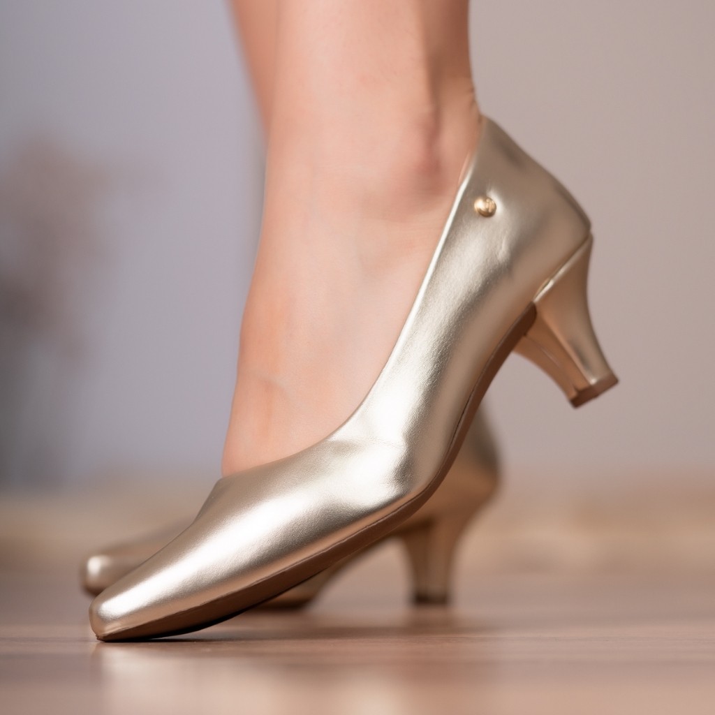 Scarpin Domidona: Elegância ao Seu Alcance