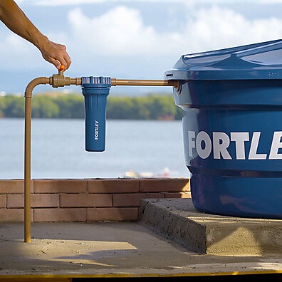 segura-e-limpa-agua-fortlev-dagua-caixa-filtro