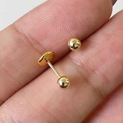 Brinco Infantil Dourado 3mm: Elegância e Segurança