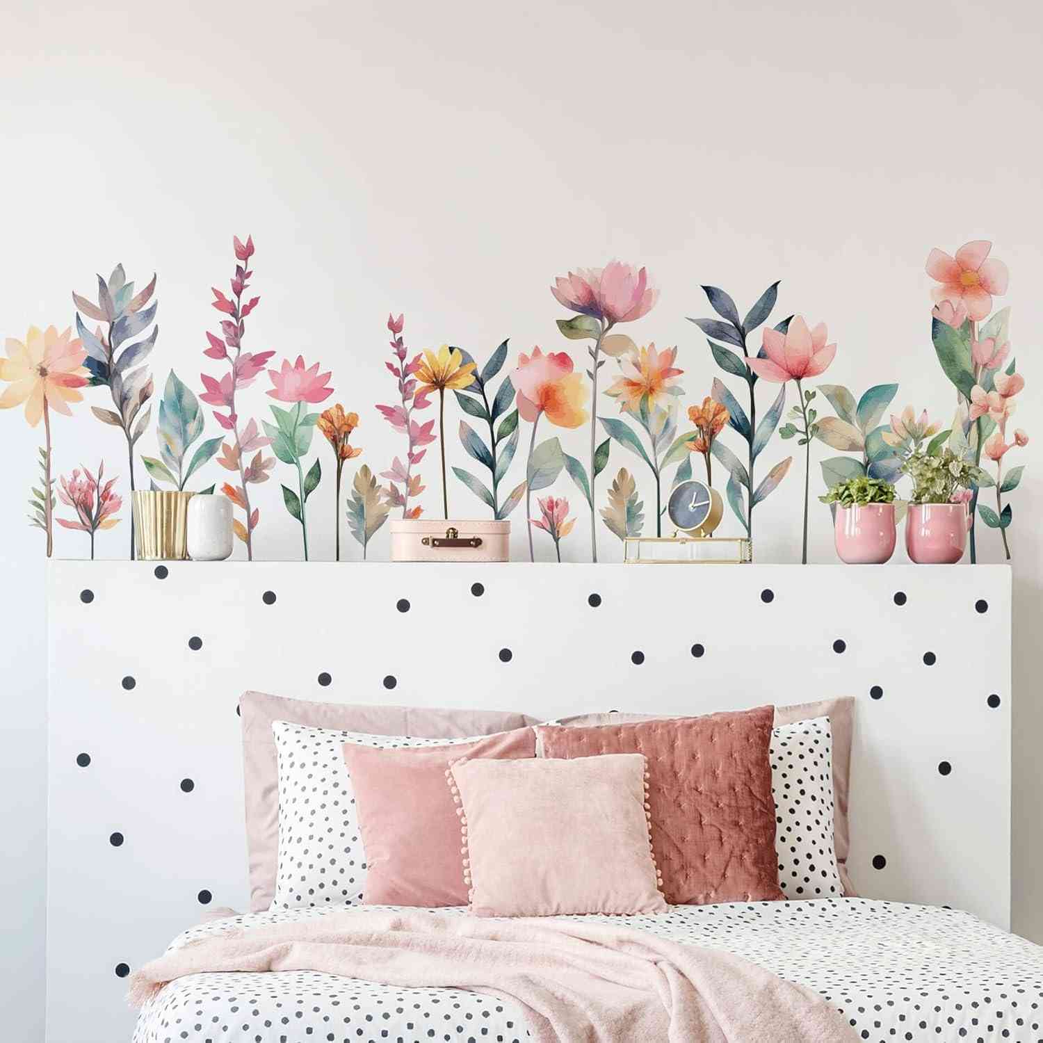Adesivo de Parede Floral com 33 Peças - Decore seu Quarto com Estilo e Facilidade