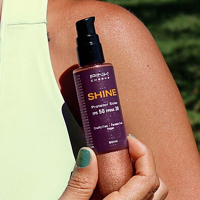 Shine Protetor Solar Iluminador FPS50: Brilhe com Proteção Total