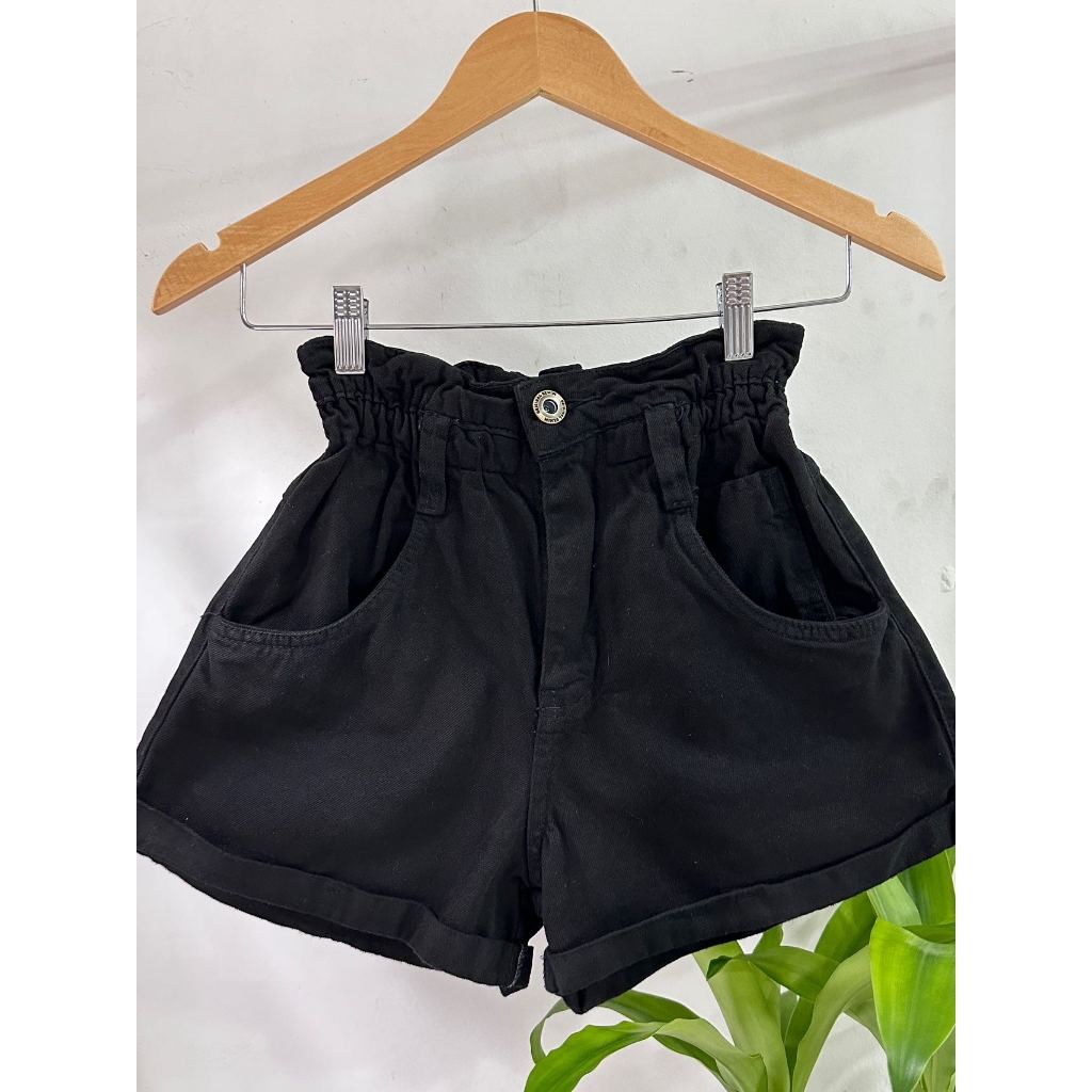 Short Jeans Colorido com Cintura Elástica: Conforto e Estilo 100% Algodão