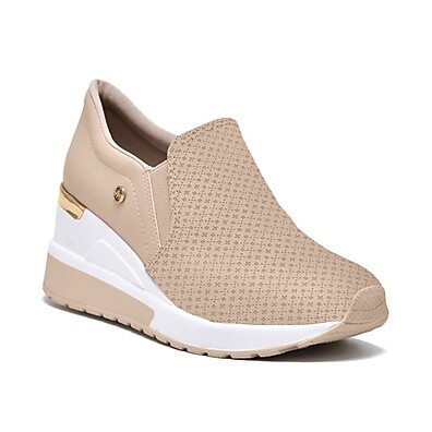 Slip On Via Marte: Conforto e Estilo em um Só Passo ✨