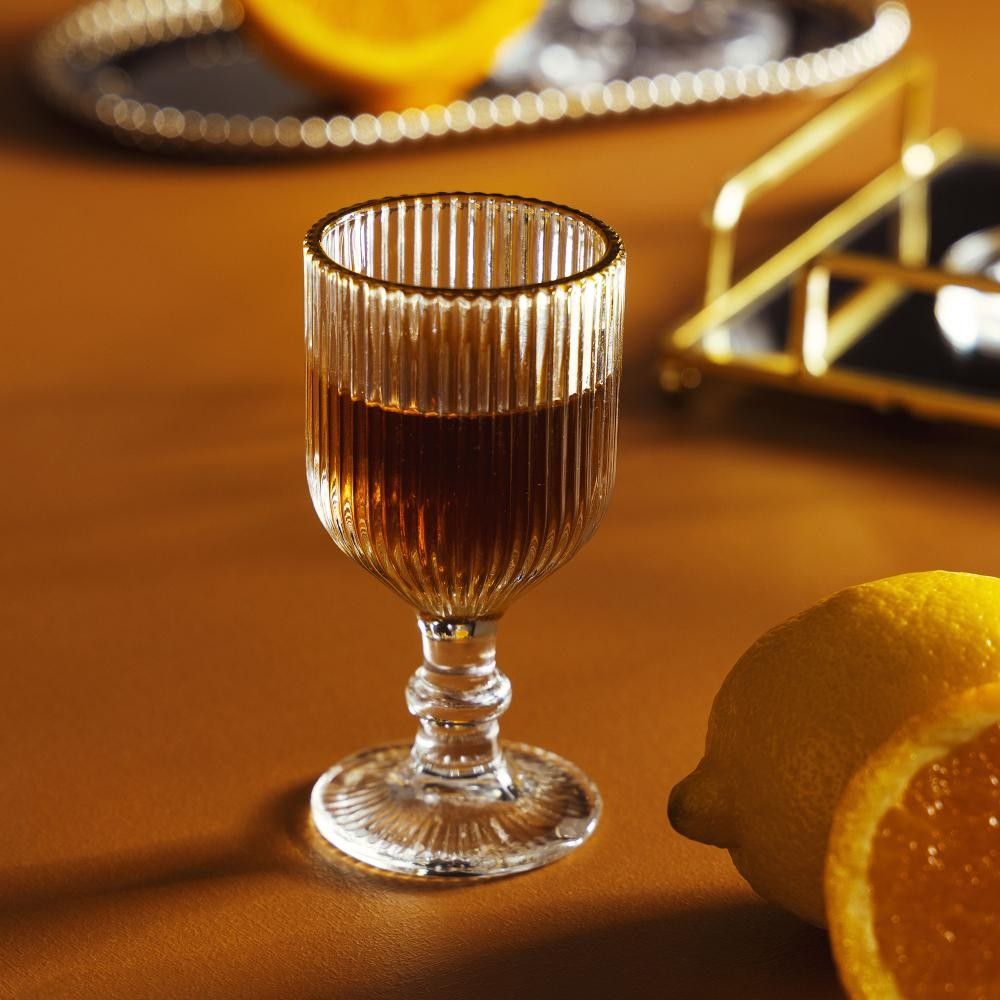 Taças para Licor Wolff Lines: Elegância em Vidro