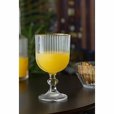 Taças Wolff Lines: Elegância em Vidro com Toque de Ouro