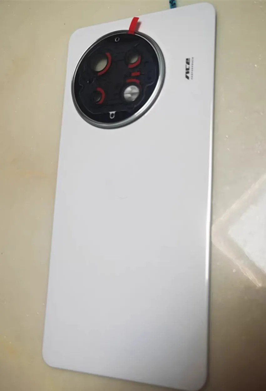 Tampa Traseira OnePlus Ace 5 Pro: Original + Cola!