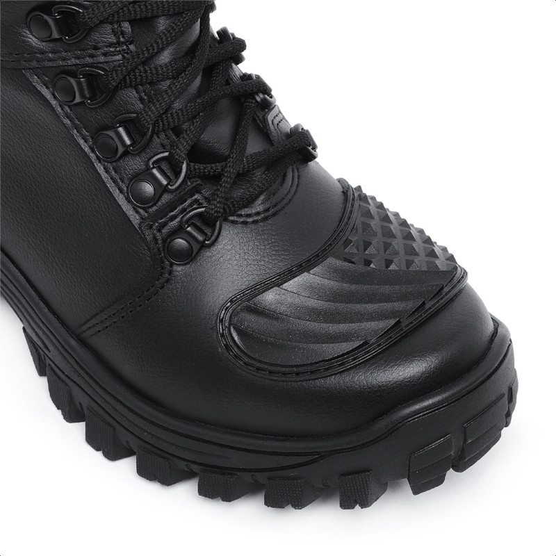 Coturno Militar 1907: Conforto e Resistência para qualquer terreno