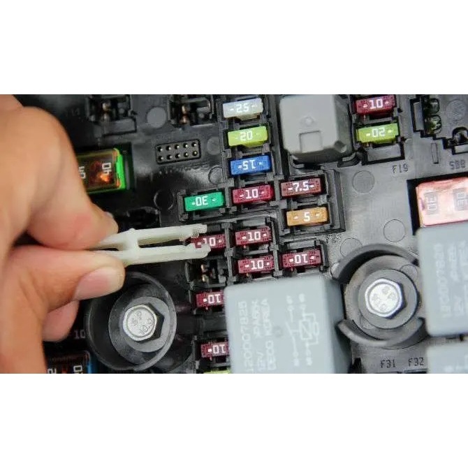 Fusíveis Automotivos Troya Tools: Kit Completo + Testador