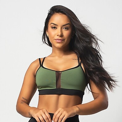 Top Fitness com Detalhe em Tela para Academia