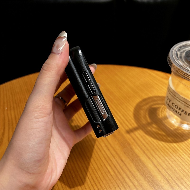 Capa de Couro para Samsung Z Flip 4 5 6 - Luxo e Proteção Total