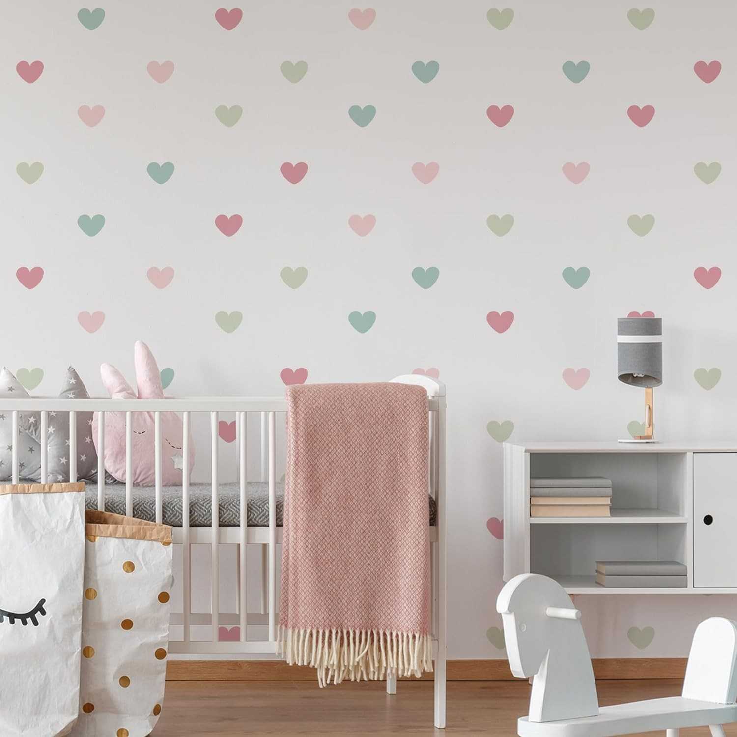 Adesivo de Parede Infantil Corações Rosa e Verde - 55 Unidades para Decoração de Quarto de Menina