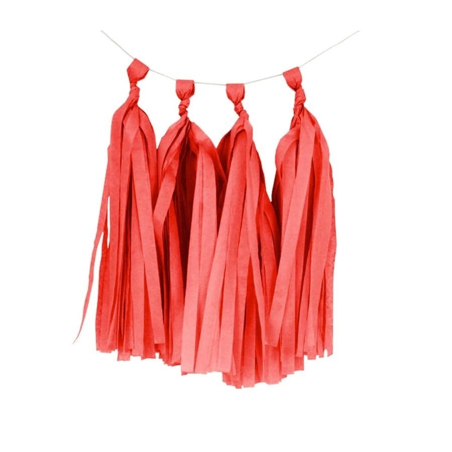 Varal de Pompons Vermelho: Decore com Charme!