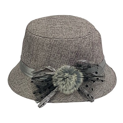 Chapéu Clochê Vintage: Elegância Retrô para o Verão 🌻