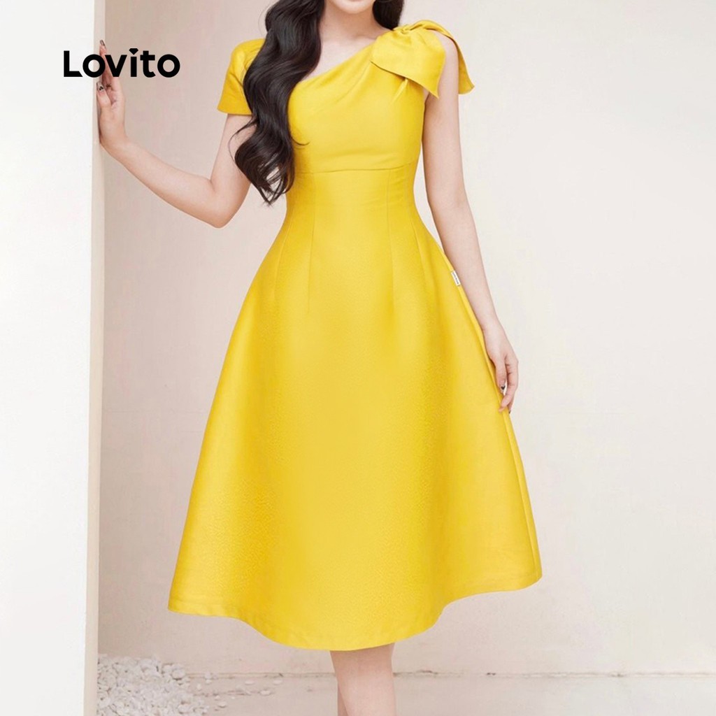 Vestido Amarelo Lovito: Elegância e Conforto!
