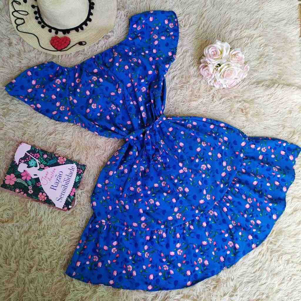 Vestido Ciganinha Ombro a Ombro com Cinto – Estilo e Conforto