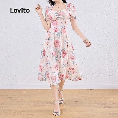 Vestido Floral Franzido Lovito: Romance e Estilo