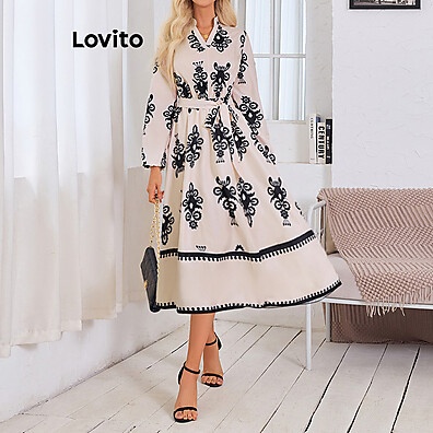 Vestido Paisley com Cadarço: Elegância e Fluidez