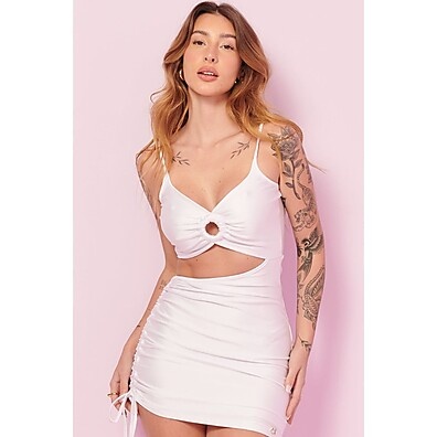 Vestido Planet Girls: Elegância e Conforto!