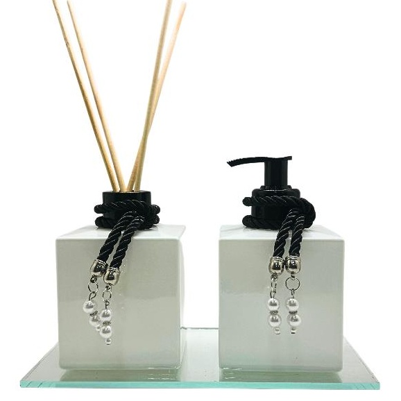 Kit Frascos de Vidro Luxo para Lavabo White